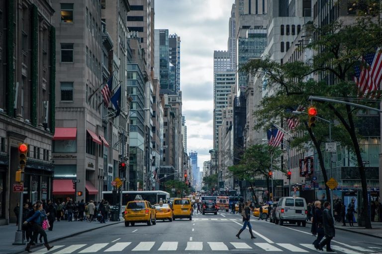 Réserver un taxi en ligne : est-ce avantageux ?