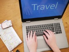 Voyagez en ligne avantages de réserver vos vacances en ligne